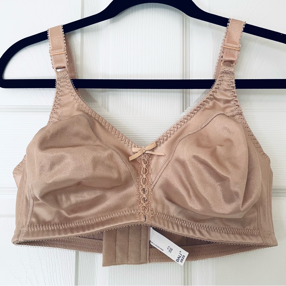 Bali 3820 Double Support Wirefree Bra 38C Full Coverage Beige